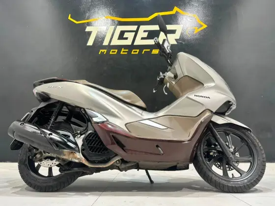 HONDA PCX DLX 