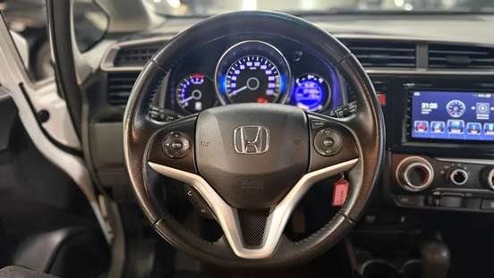 HONDA-WR-V-2017