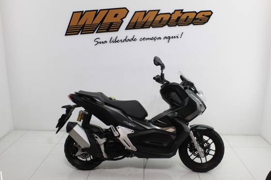 HONDA ADV 