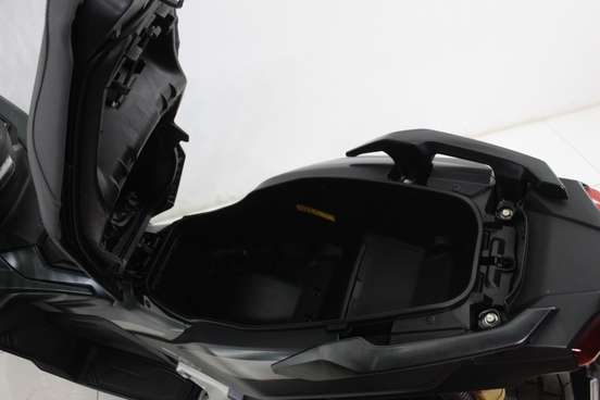 HONDA-ADV-2024