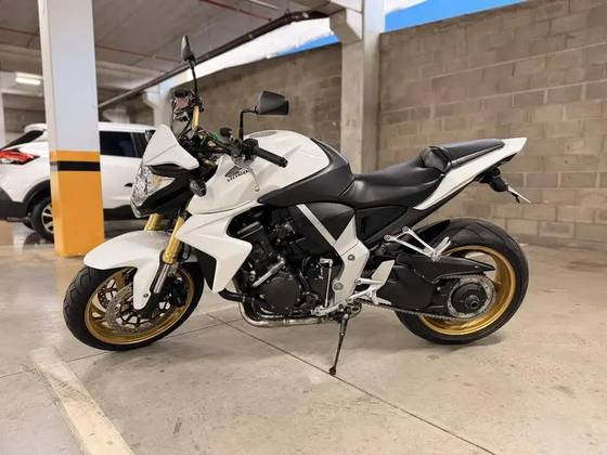 HONDA CB 1000R 