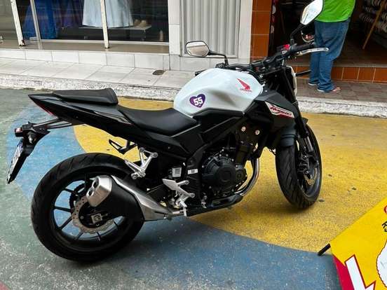 HONDA-CB 500 HORNET HONDA-CB 500 HORNET-2025
