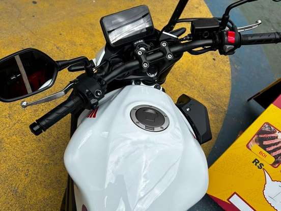 HONDA-CB 500 HORNET HONDA-CB 500 HORNET-2025