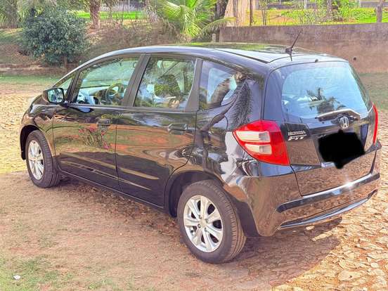 HONDA-FIT-2013