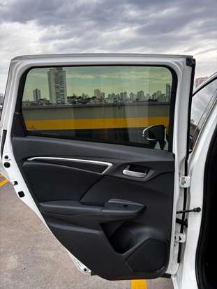 HONDA-FIT-2015