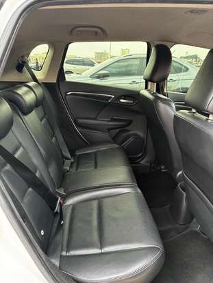HONDA-FIT-2015