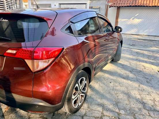 HONDA-HR-V-2015
