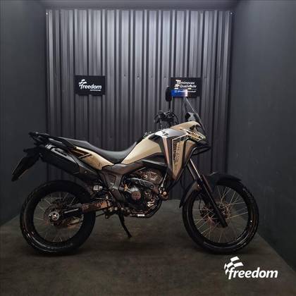 HONDA XRE 300 SAHARA ADVENTURE 