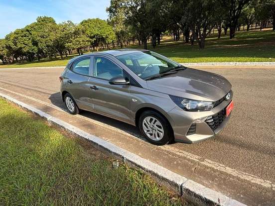 HYUNDAI-HB20-2023