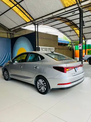 HYUNDAI-HB20S-2024