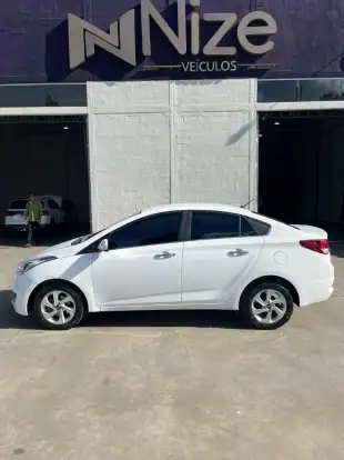 HYUNDAI-HB20S-1.6 PREMIUM 16V FLEX 4P AUTOMÁTICO HYUNDAI-HB20S-2018