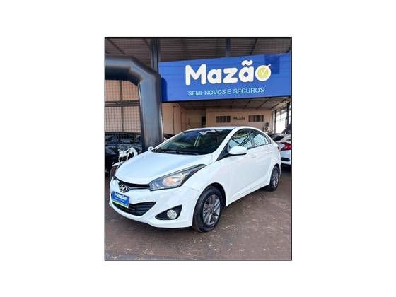 HYUNDAI HB20S 1.6 COMFORT PLUS 16V FLEX 4P MANUAL
