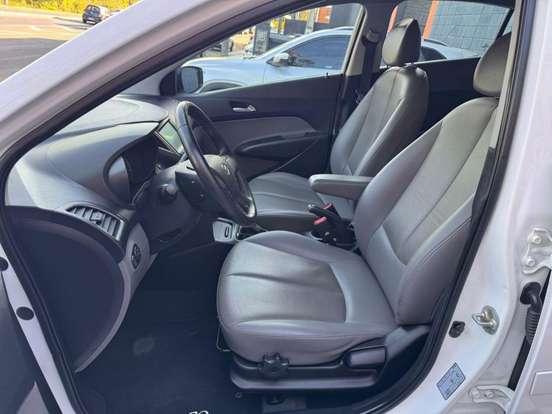 HYUNDAI-HB20S-2018
