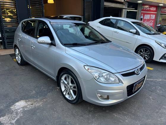 HYUNDAI I30 2.0 MPI 16V GASOLINA 4P AUTOMÁTICO