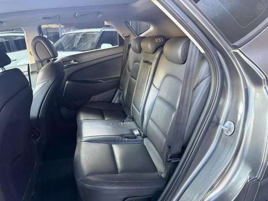 HYUNDAI-TUCSON-1.6 16V T-GDI GASOLINA GLS ECOSHIFT HYUNDAI-TUCSON-2017