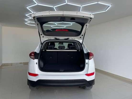 HYUNDAI-TUCSON-1.6 16V T-GDI GASOLINA GLS ECOSHIFT HYUNDAI-TUCSON-2018