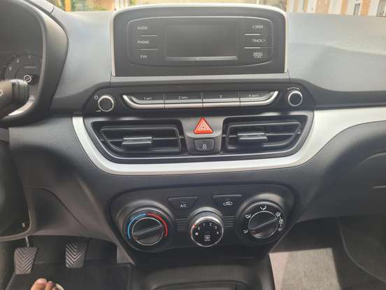 HYUNDAI-HB20-2022