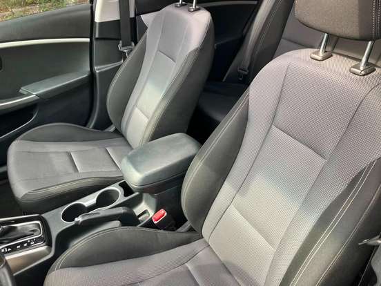 HYUNDAI-I30-2015