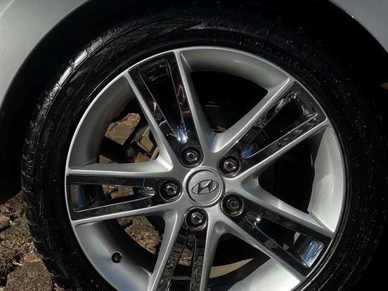 HYUNDAI-I30-2.0 MPFI GLS 16V GASOLINA 4P AUTOMÁTICO HYUNDAI-I30-2011