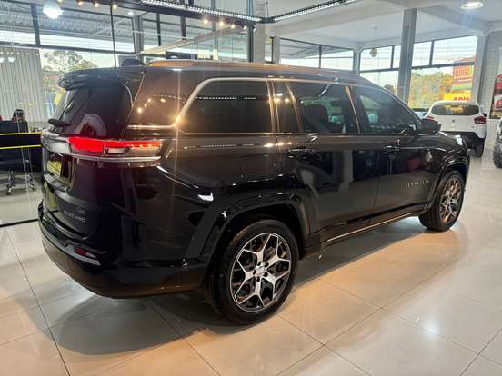 JEEP-COMMANDER-1.3 T270 TURBO FLEX OVERLAND AT6 JEEP-COMMANDER-2023
