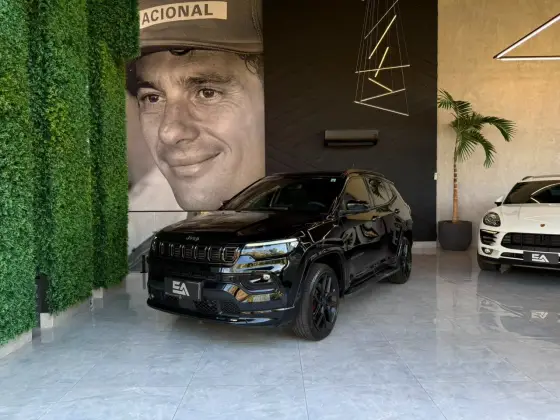 JEEP COMPASS 2.0 HURRICANE 4 TURBO GASOLINA BLACKHAWK AT9 JEEP COMPASS 2.0 HURRICANE 4 TURBO GASOLINA BLACKHAWK AT9
