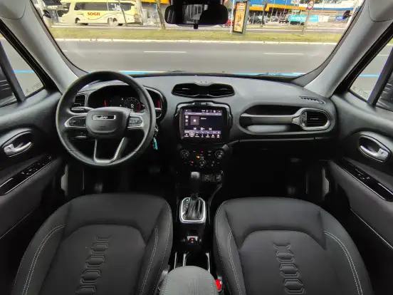 JEEP-RENEGADE-2025