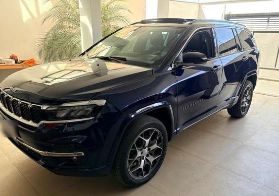 JEEP-COMMANDER-2023