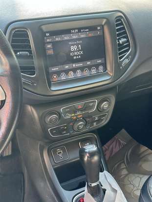 JEEP-COMPASS-2.0 16V FLEX LONGITUDE AUTOMÁTICO JEEP-COMPASS-2021