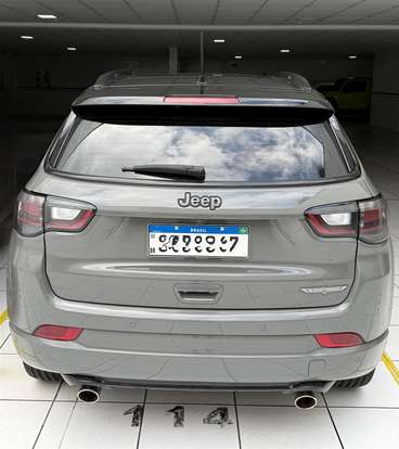 JEEP-COMPASS-2024