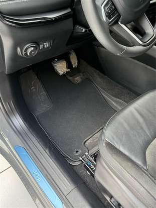 JEEP-COMPASS-2.0 HURRICANE 4 TURBO GASOLINA BLACKHAWK AT9 JEEP-COMPASS-2024