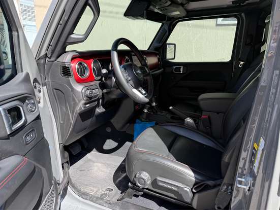 JEEP-GLADIATOR-2022
