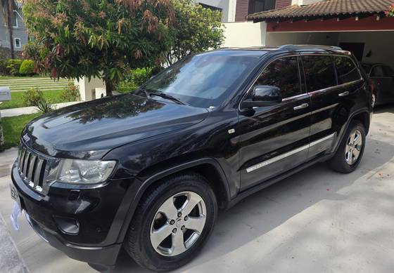 JEEP GRAND CHEROKEE 3.6 LIMITED 4X4 V6 24V GASOLINA 4P AUTOMATICO