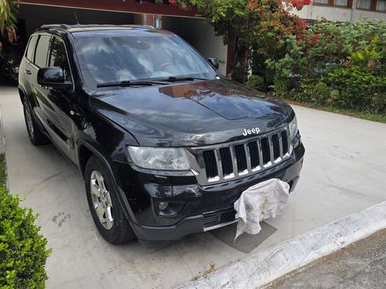 JEEP-GRAND CHEROKEE-2011