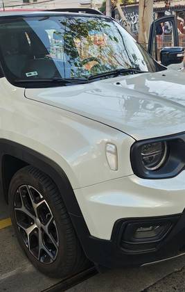 JEEP RENEGADE 1.3 T270 TURBO FLEX SAHARA AT6