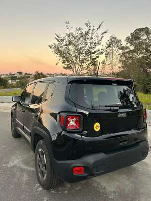JEEP-RENEGADE-2018