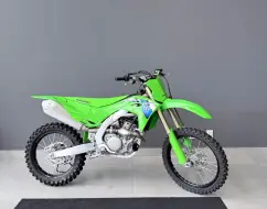 KAWASAKI KX 250 KAWASAKI KX 250
