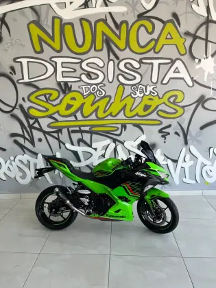 KAWASAKI NINJA 400 KRT EDITION KAWASAKI NINJA 400 KRT EDITION