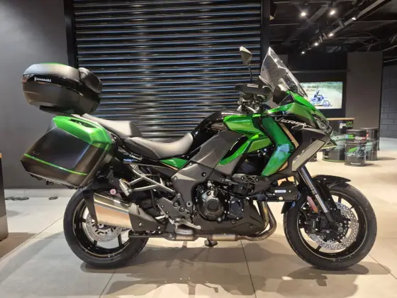 KAWASAKI VERSYS 1100 GRAND TOURER ABS KAWASAKI VERSYS 1100 GRAND TOURER ABS