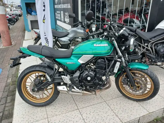 KAWASAKI Z650 ABS RS 