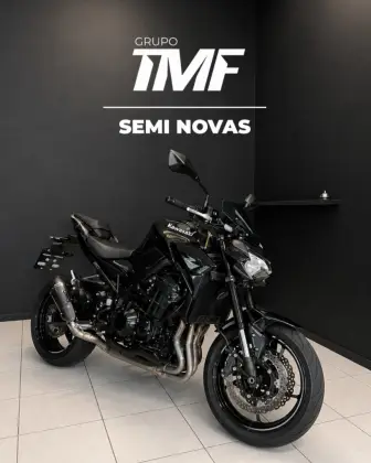 KAWASAKI Z900 KAWASAKI Z900