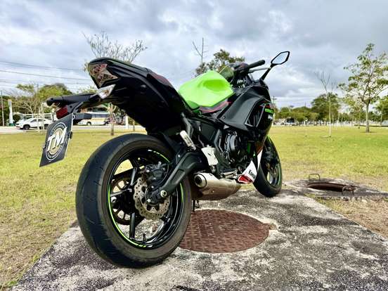 KAWASAKI-NINJA 650 ABS-2022