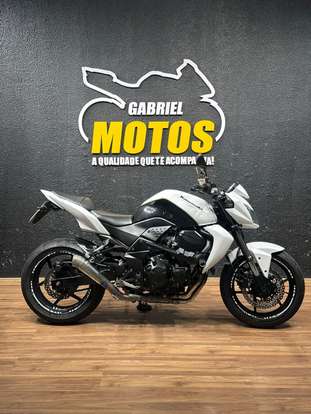KAWASAKI-Z-750-2011