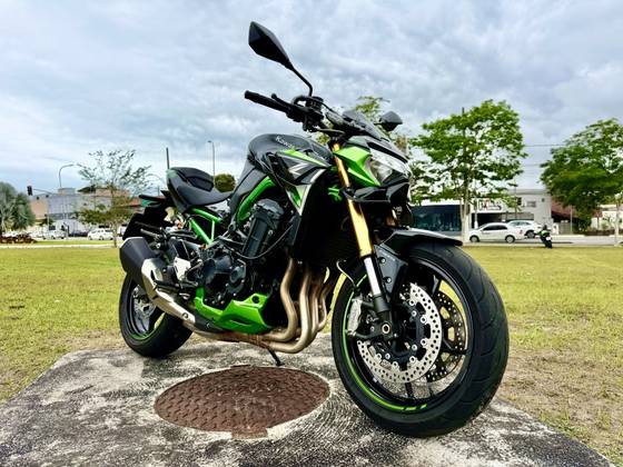 KAWASAKI Z900 R EDITION 