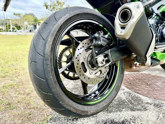 KAWASAKI-Z900 R EDITION-2022