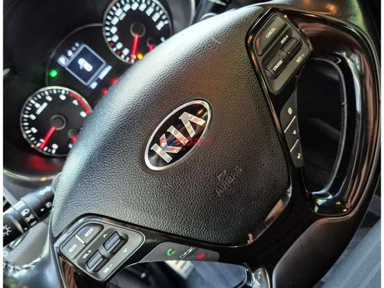 KIA-CERATO-1.6 SX 16V FLEX 4P AUTOMÁTICO KIA-CERATO-2017