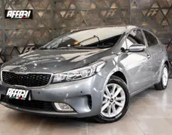 KIA CERATO 1.6 SX 16V FLEX 4P AUTOMÁTICO KIA CERATO 1.6 SX 16V FLEX 4P AUTOMÁTICO