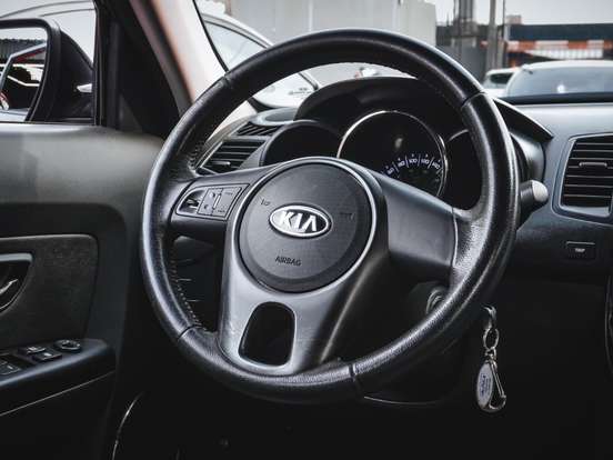 KIA-SOUL-1.6 EX 16V FLEX 4P AUTOMÁTICO KIA-SOUL-2010