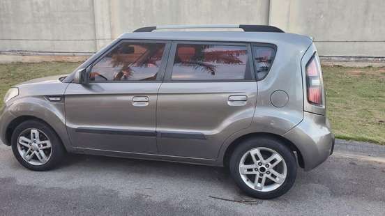 KIA-SOUL-2010