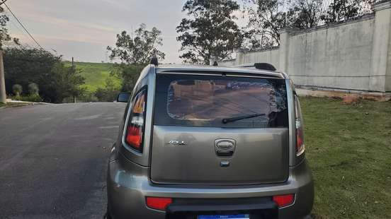 KIA-SOUL-2010
