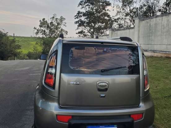 KIA-SOUL-1.6 U.103 16V GASOLINA 4P MANUAL KIA-SOUL-2010